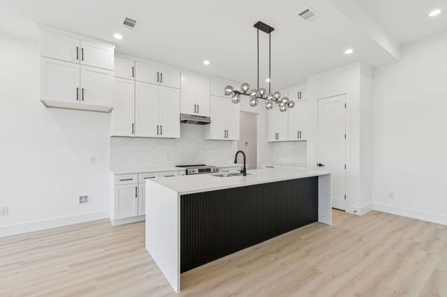 1235 Cedardale Road, Lancaster, TX 75134