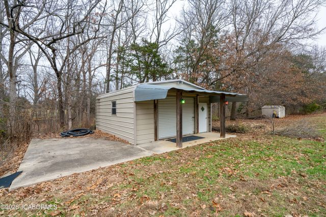 41 N LARAND DRIVE, Holts Summit, MO 65043