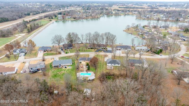 41 N LARAND DRIVE, Holts Summit, MO 65043