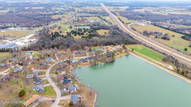 41 N LARAND DRIVE, Holts Summit, MO 65043