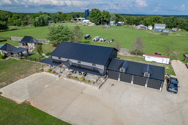 250 Aviation Avenue, Ozark, MO 65721