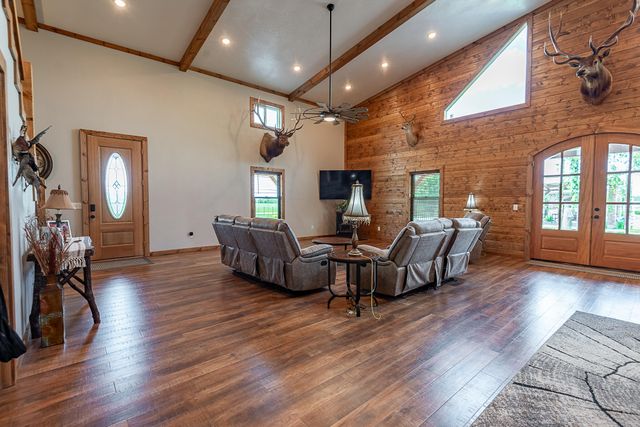250 Aviation Avenue, Ozark, MO 65721
