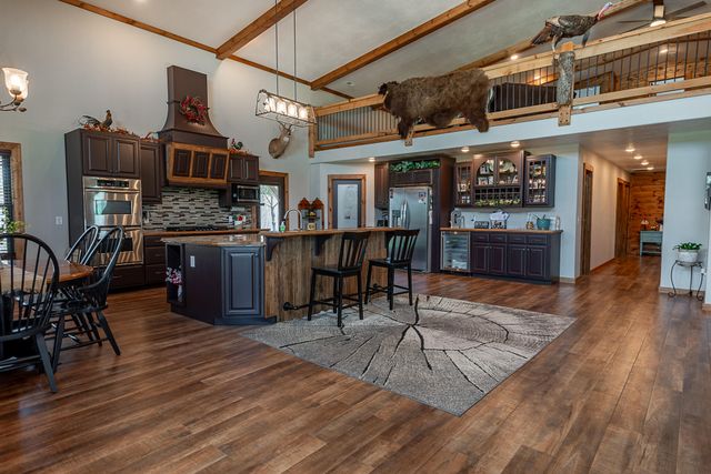250 Aviation Avenue, Ozark, MO 65721