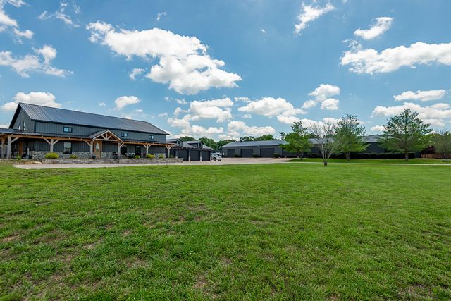 250 Aviation Avenue, Ozark, MO 65721