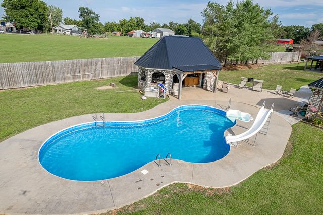 250 Aviation Avenue, Ozark, MO 65721