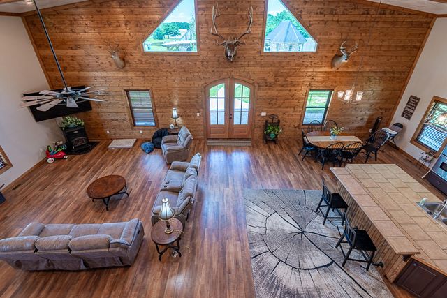 250 Aviation Avenue, Ozark, MO 65721