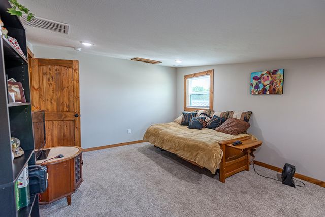 250 Aviation Avenue, Ozark, MO 65721