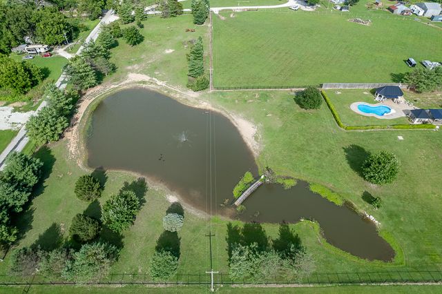 250 Aviation Avenue, Ozark, MO 65721