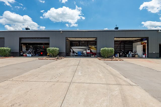 250 Aviation Avenue, Ozark, MO 65721