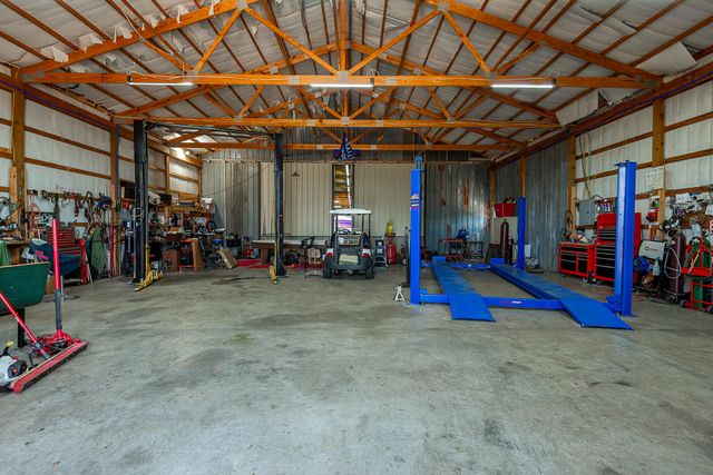 250 Aviation Avenue, Ozark, MO 65721