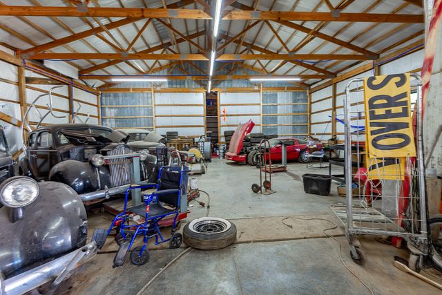 250 Aviation Avenue, Ozark, MO 65721