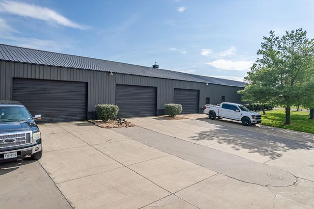250 Aviation Avenue, Ozark, MO 65721