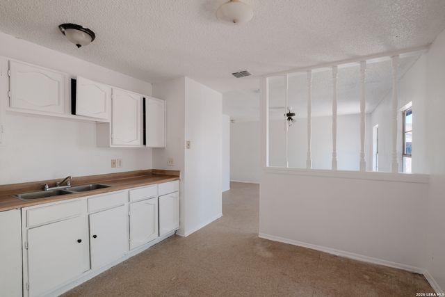 1326 Bayou Dr S, San Antonio, TX 78245