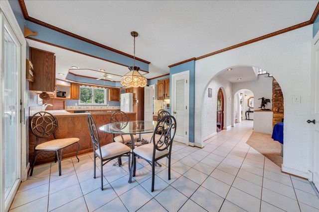 5880 Sugar Loaf Mountain RD, Roanoke, VA 24018
