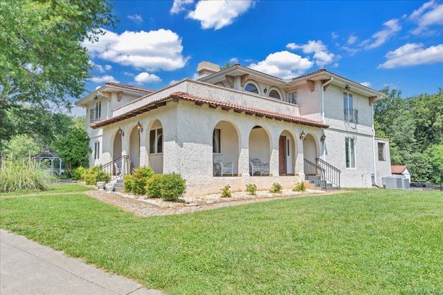 5880 Sugar Loaf Mountain RD, Roanoke, VA 24018