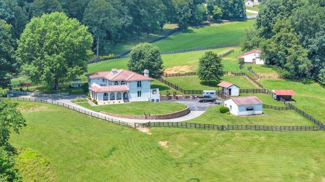 5880 Sugar Loaf Mountain RD, Roanoke, VA 24018