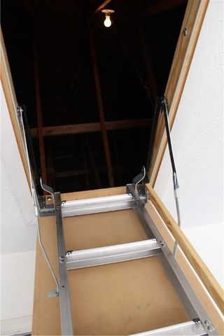 5000 Twin Lakes Circle, Englewood, OH 45315