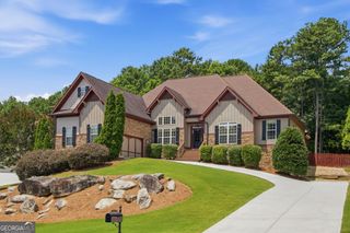 5827 Cliff Valley Way, Flowery Branch, GA 30542