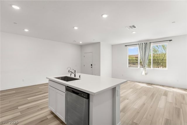 1031 Presley Ridge Street, Henderson, NV 89002
