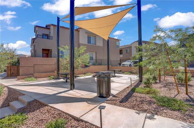 1031 Presley Ridge Street, Henderson, NV 89002