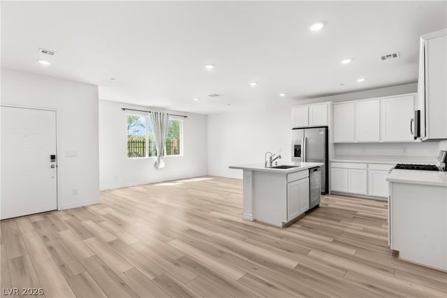 1031 Presley Ridge Street, Henderson, NV 89002
