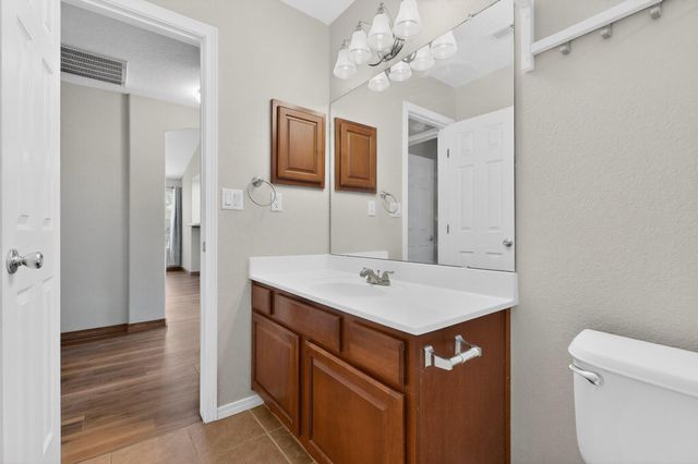 8000 Tuscarora Road NW, Albuquerque, NM 87114