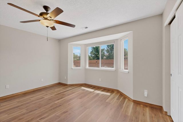 8000 Tuscarora Road NW, Albuquerque, NM 87114