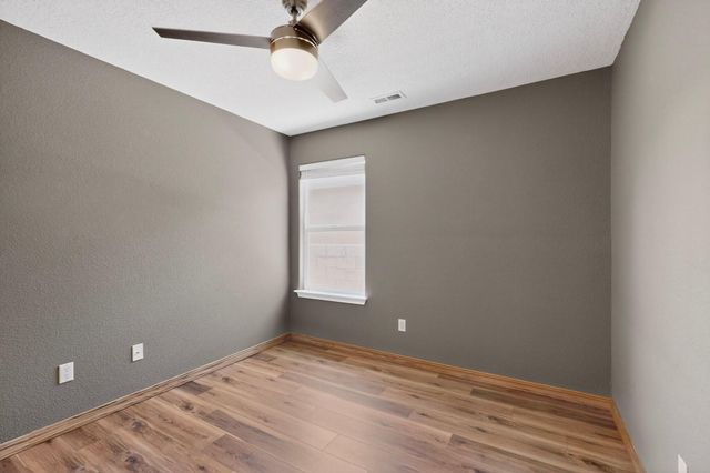 8000 Tuscarora Road NW, Albuquerque, NM 87114