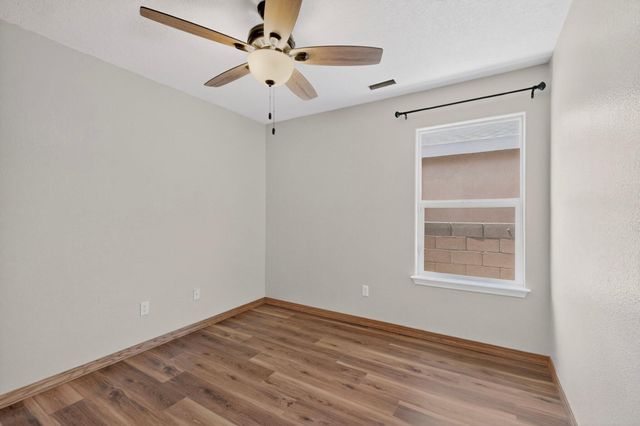 8000 Tuscarora Road NW, Albuquerque, NM 87114