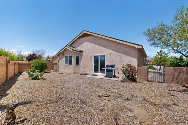 8000 Tuscarora Road NW, Albuquerque, NM 87114