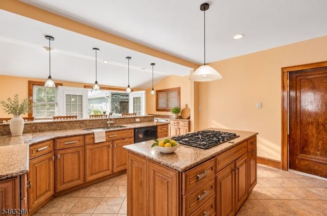 14 Dawson Ave, West Orange Twp., NJ 07052
