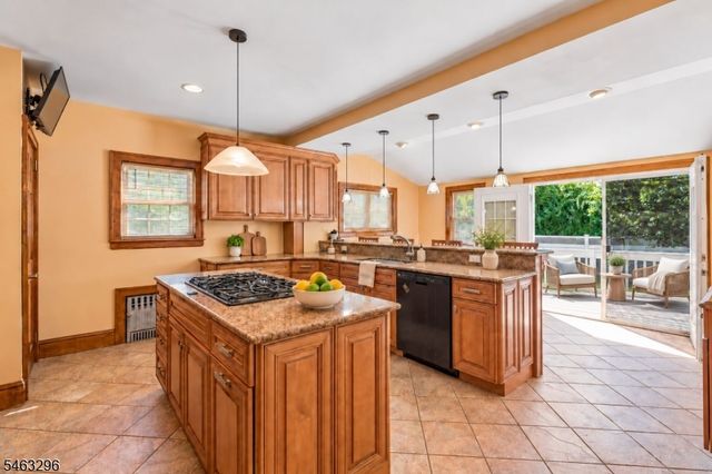 14 Dawson Ave, West Orange Twp., NJ 07052
