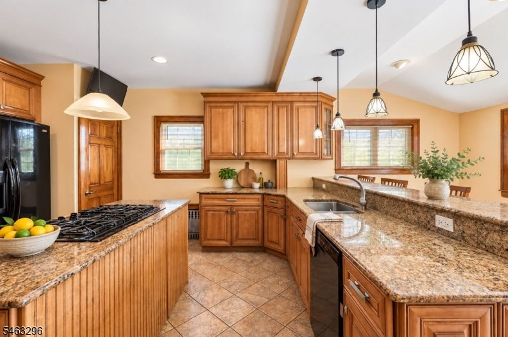 14 Dawson Ave, West Orange Twp., NJ 07052 — photo 3