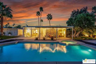 439 E Racquet Club Road, Palm Springs, CA 92262