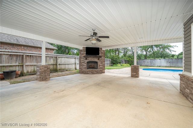 7212 Stonebrook Drive, Fort Smith, AR 72916
