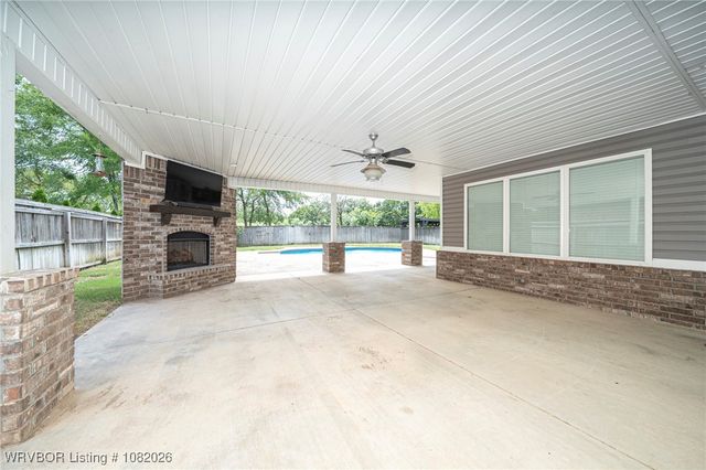 7212 Stonebrook Drive, Fort Smith, AR 72916