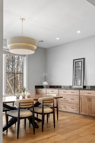 25460 Park Lane, Excelsior, MN 55331