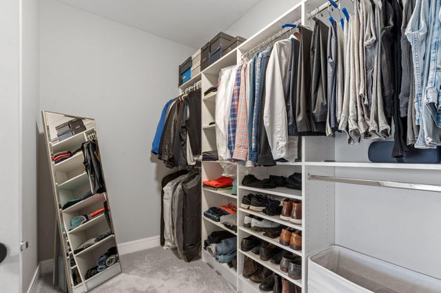 25460 Park Lane, Excelsior, MN 55331