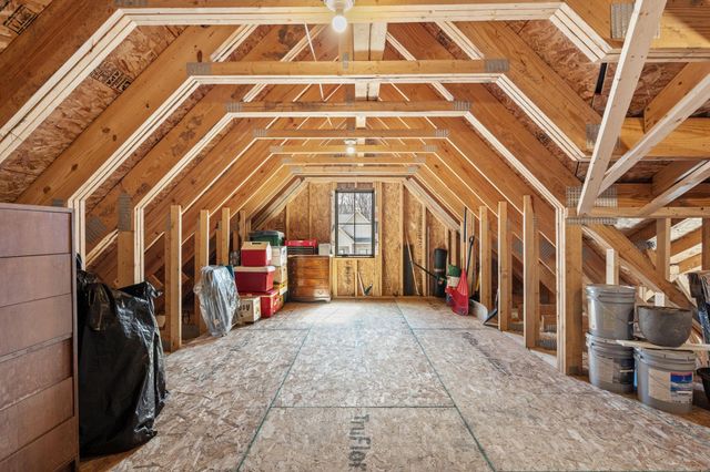 25460 Park Lane, Excelsior, MN 55331