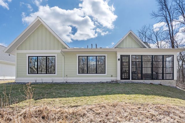 25460 Park Lane, Excelsior, MN 55331