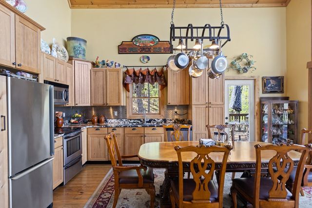 530 Heavens Gateway, Suches, GA 30572