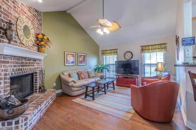 107 Big Bend Boulevard, Waxahachie, TX 75165