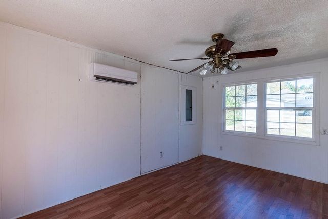 150 Gardner Rd, Spartanburg, SC 29307