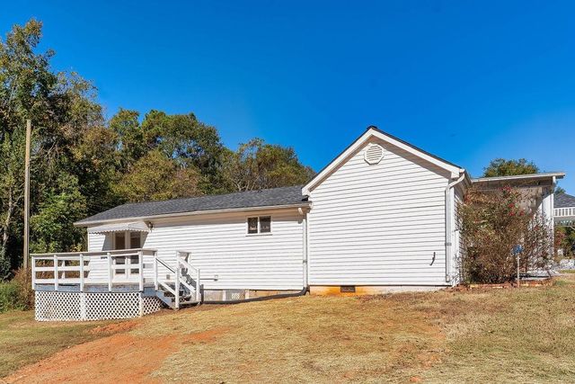 150 Gardner Rd, Spartanburg, SC 29307