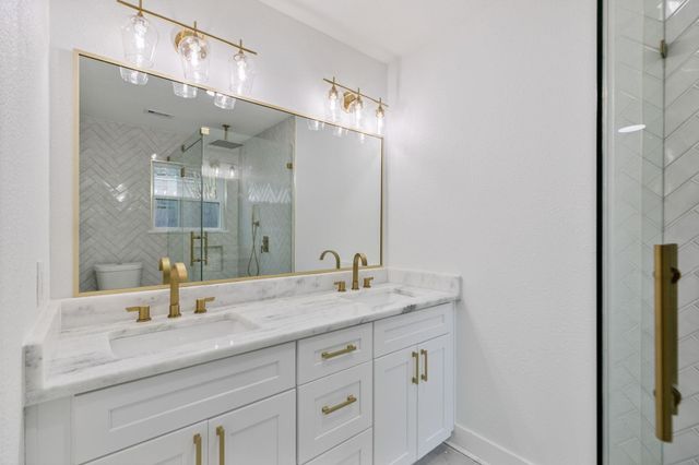 18111 Barbuda Lane, Houston, TX 77058