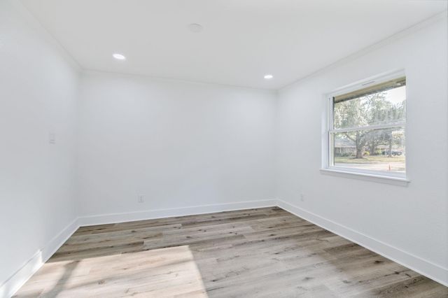 18111 Barbuda Lane, Houston, TX 77058