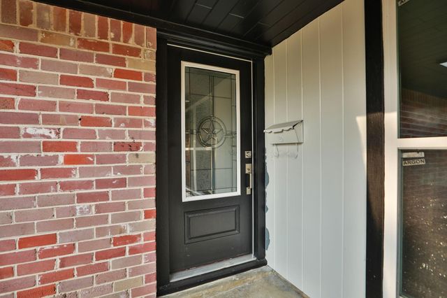 18111 Barbuda Lane, Houston, TX 77058