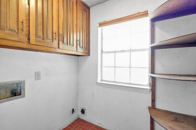 131 Americana Road, Palmer, TX 75152