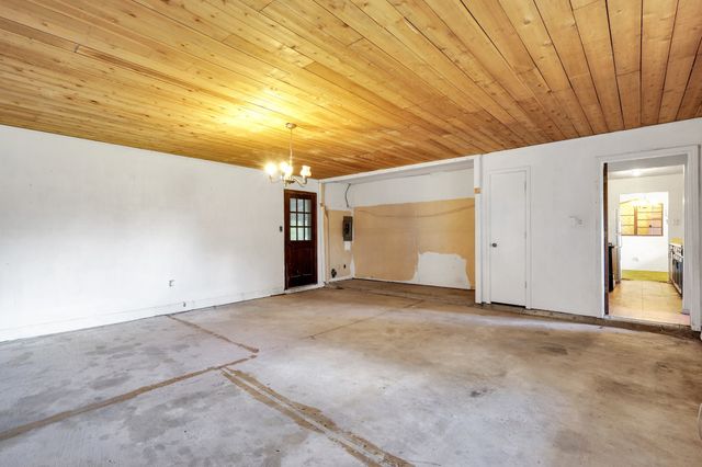 131 Americana Road, Palmer, TX 75152