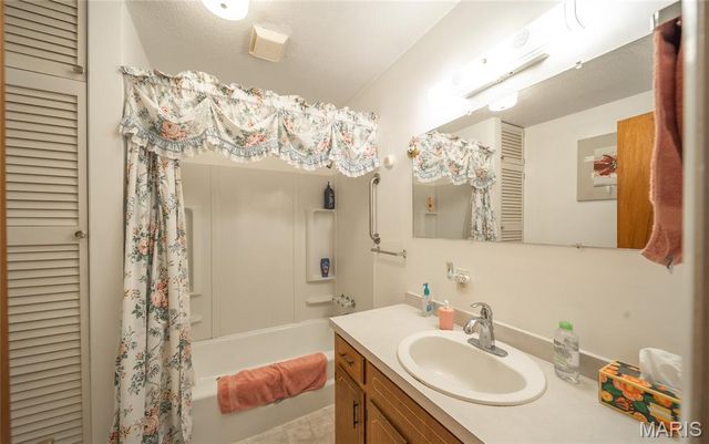 15216 Columbia Road, Dixon, MO 65459